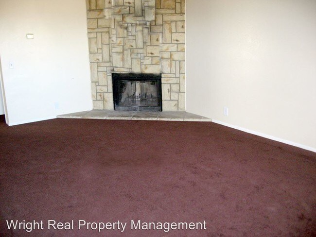 Foto del edificio - 2 br, 2 bath Apartment - 15947 Green Hill Dr.