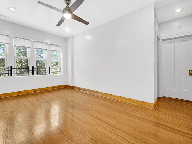 Building Photo - 7757 S Throop St