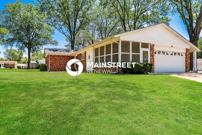 Foto del edificio - 3 Bedroom Pet-Friendly Home in FLORISSANT, MO with Main Street Renewal