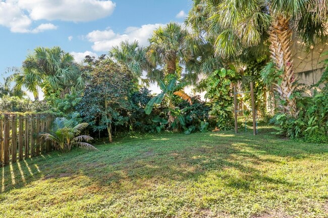 Building Photo - 6264 Allen St