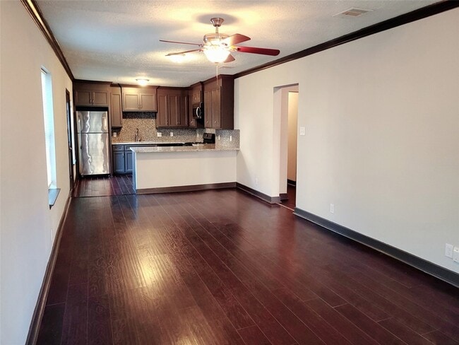 Building Photo - 1501 Asbury St