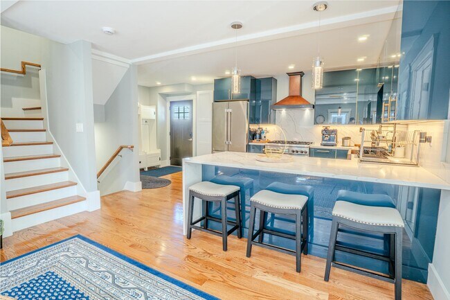 Photo - 159 Kidder Ave (Somerville, MA) Townhome