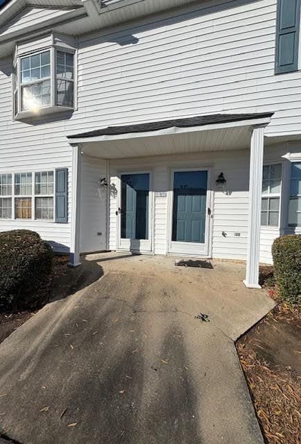 Building Photo - 3930 Sterling Pointe Dr