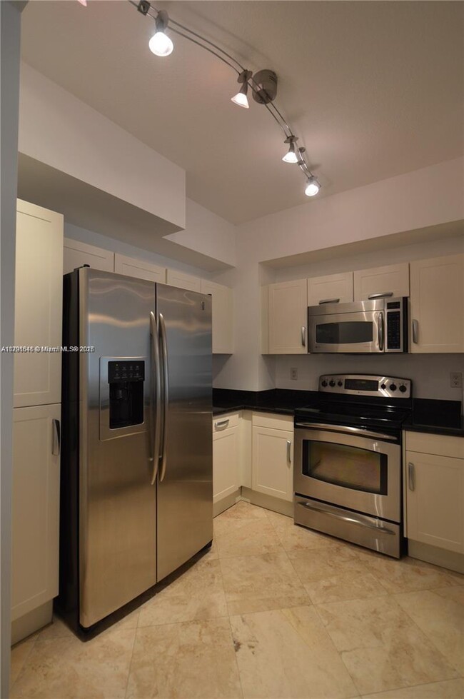 Foto del edificio - 7275 SW 89th St