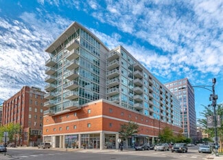 Building Photo - 909 W Washington Blvd