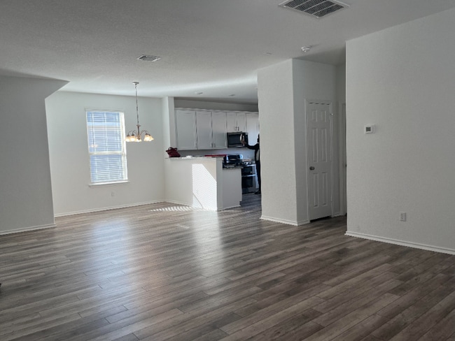 Building Photo - 133 Fiery Skipper Ln