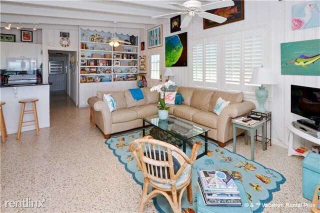Building Photo - 2710 Beach Trl