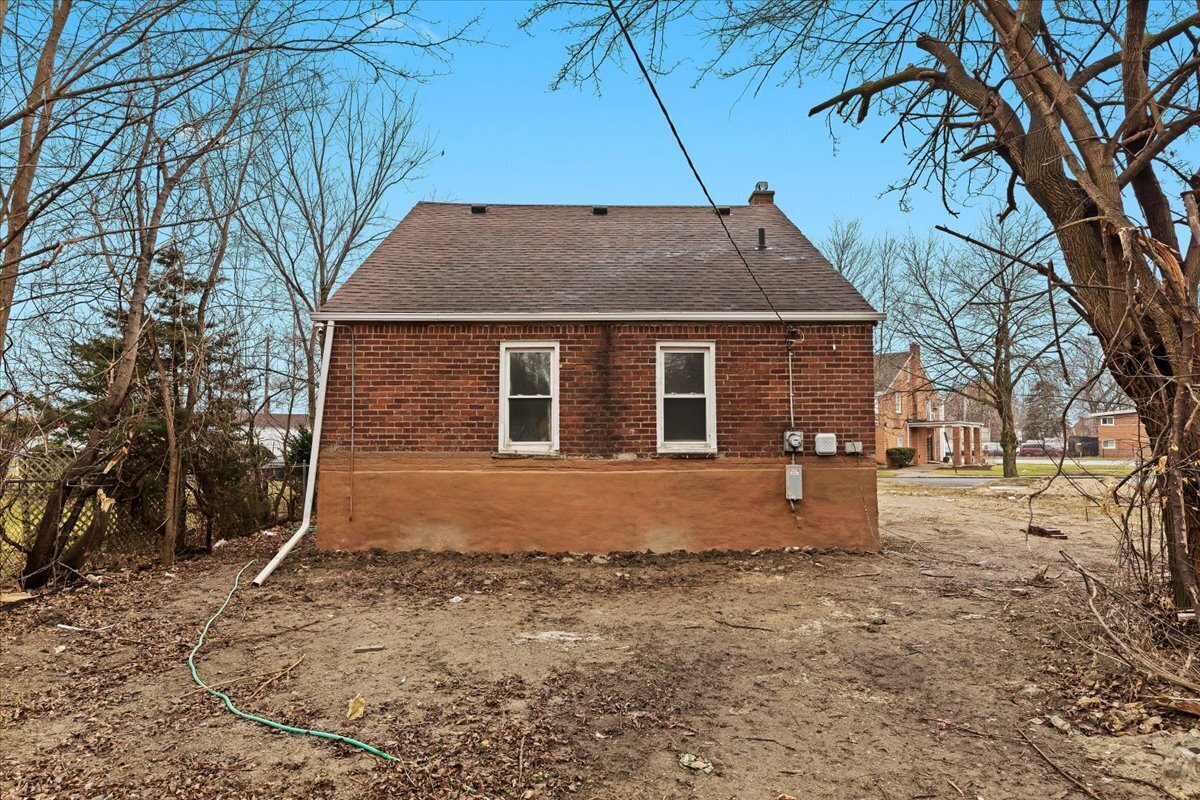 Foto principal - 8827 Dawes St