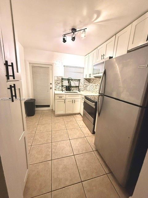 Foto del edificio - 1150 SW 26th Ave