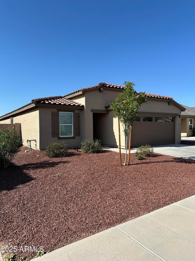 Building Photo - 1123 E Atwood Dr
