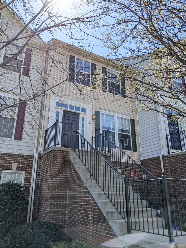 Building Photo - 6509 Wiltshire Dr