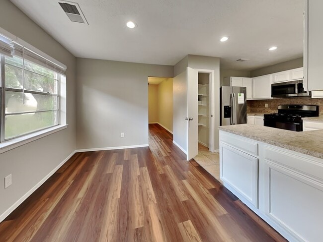 Building Photo - 19803 Edensborough Dr