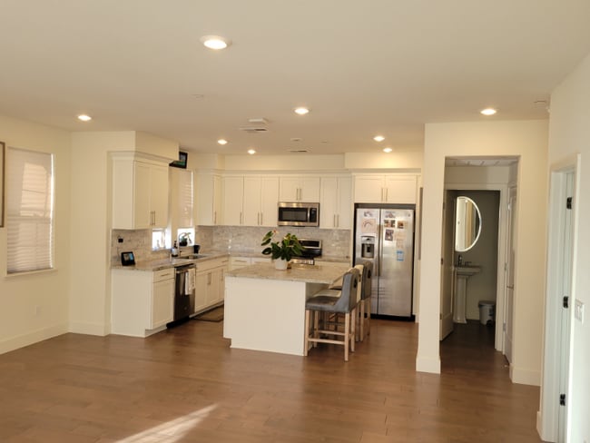 Building Photo - 8649 Seawind Wy