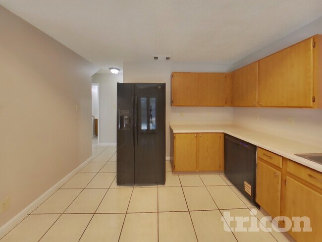 Foto del edificio - 6419 Beech Trail Dr