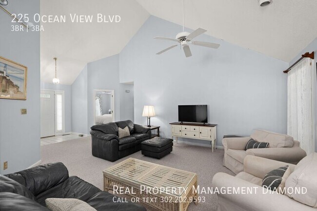 Foto del edificio - 225 Ocean View Blvd