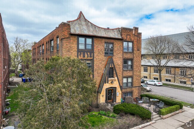 Building Photo - The Kensington
