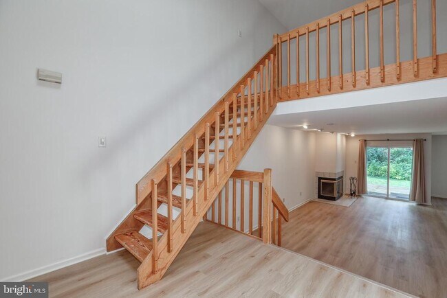 Foto del edificio - 20 Andover Cir