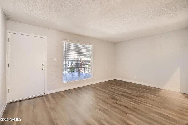 Photo - 1645 E Thomas Rd Apartment