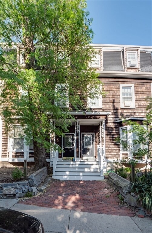 Primary Photo - 30 Mercer St