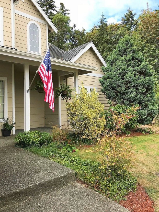 Building Photo - 3 br, 2.5 bath House - 1264 Cameo Court