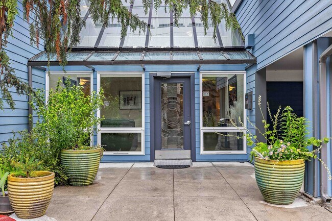 Foto del edificio - 13426 Greenwood Ave N