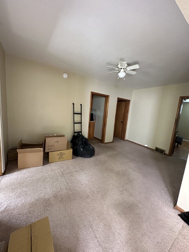 Foto del edificio - Exciting 3 Bed 1 Bath near UWEC!