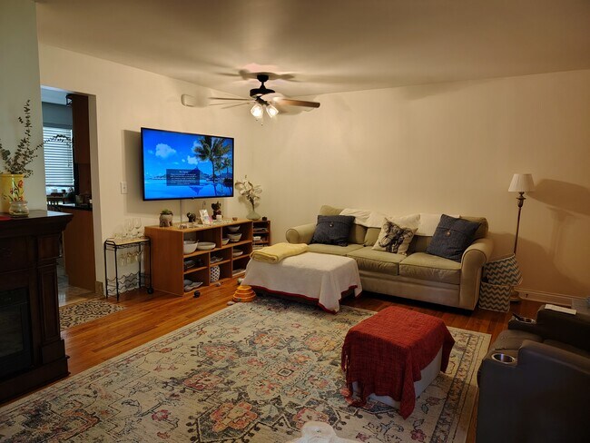 Foto del edificio - 287 Fenway Rd