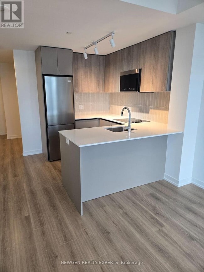 Building Photo - 2485 Eglinton Ave W