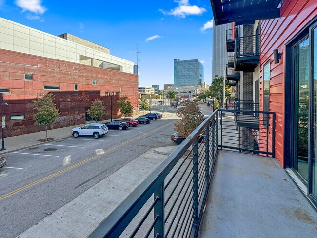 Foto del edificio - 110 N Boston Ave