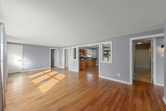 Foto del edificio - 548 Jo Ann Ct