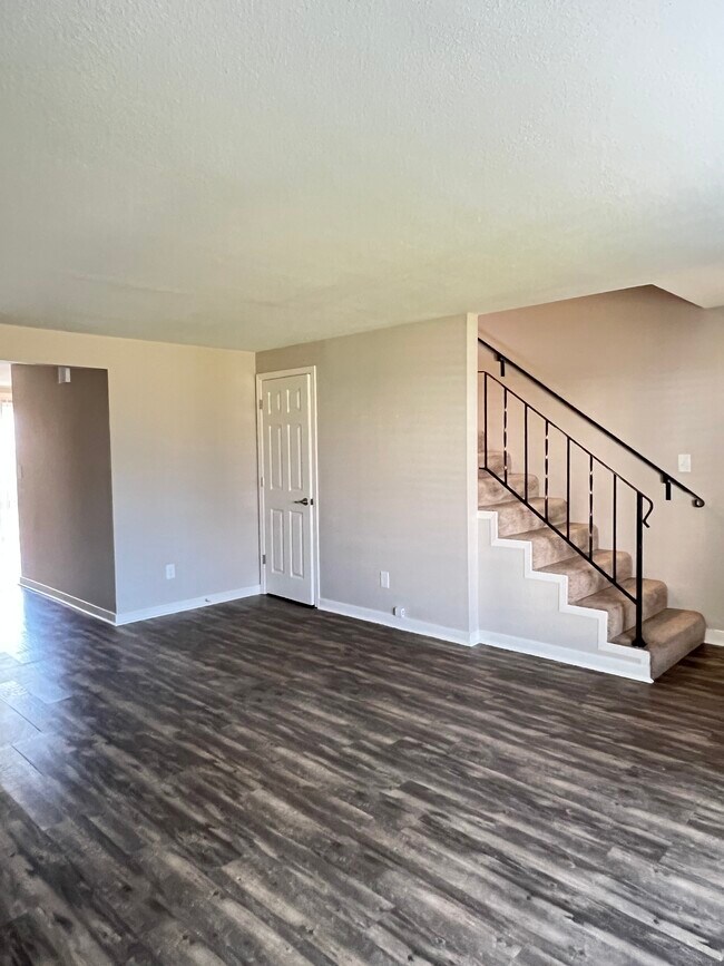 Living Room - 503 SE 110th Ave