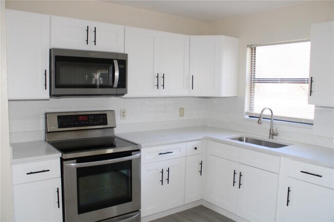 Building Photo - 11637 Kerry Ct