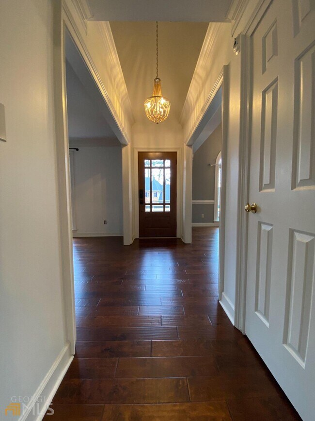Foto del edificio - 3279 Robinson Oaks Way NE