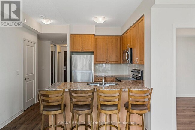 Photo du bâtiment - 349 Rathburn Rd W