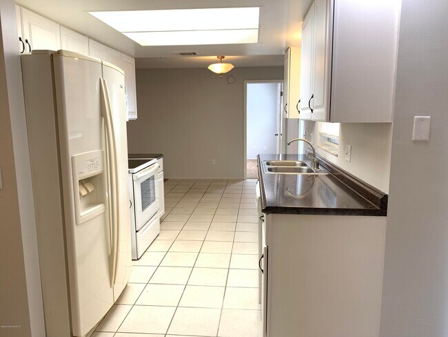 Foto del edificio - 609 Croton Rd