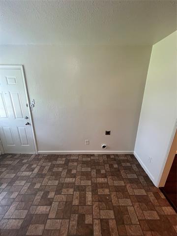 Building Photo - 329 Davidson Dr