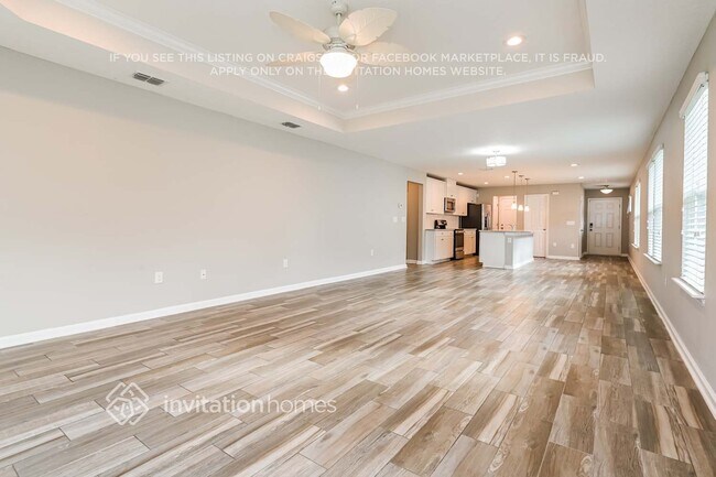 Building Photo - 213 Santorini Ct