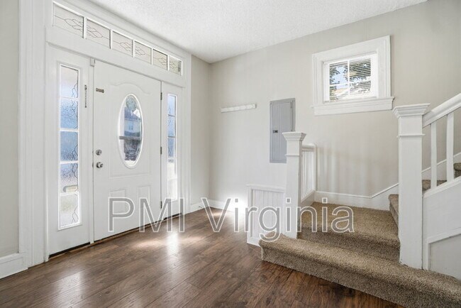 Foto del edificio - 630 W 36th St