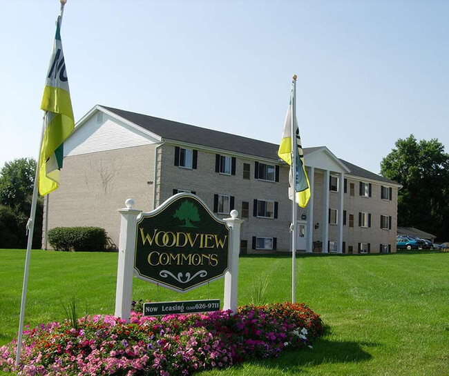 Foto del edificio - Woodview Commons Apartments