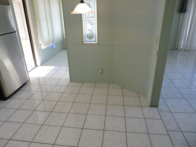 Building Photo - 4669 SE Tallowood Ter