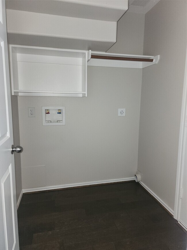 Foto del edificio - 10614 Acacia Forest tr