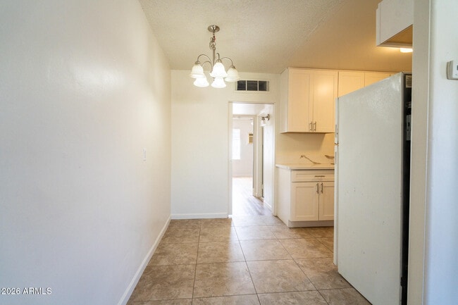 Building Photo - 1134 S Roosevelt St