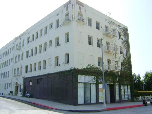 Foto principal - 3972 W 9th St