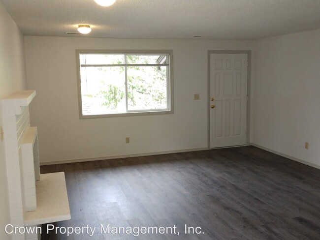 Building Photo - 2196-2204 Nomad Ct SE