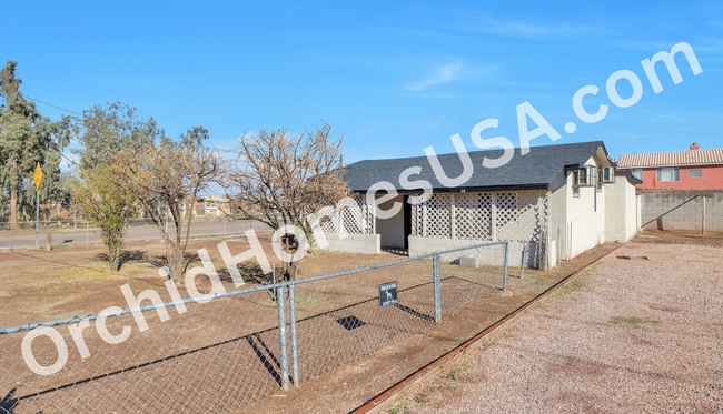 Photo - 3811 S 9th St (Phoenix, AZ) Townhome