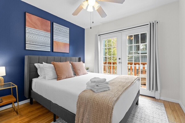 Building Photo - 800 S 1st St