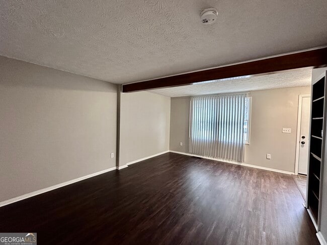 Building Photo - 1719 Cumberland Valley Dr SE