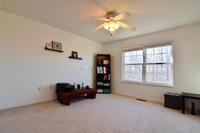 Foto del edificio - 674 Spring Valley Dr