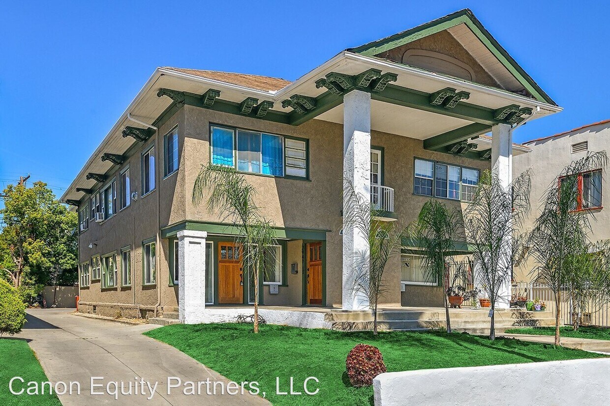 2945 Van Buren Pl