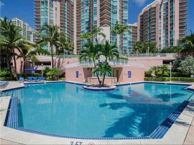 Foto del edificio - 3370 Hidden Bay Dr